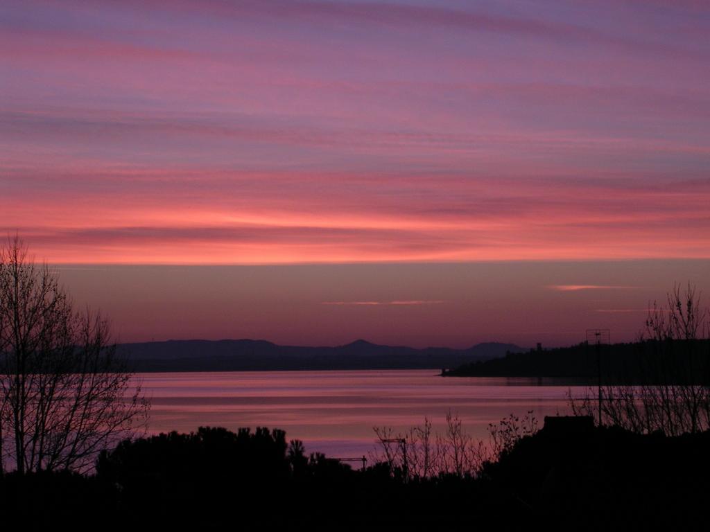 Casa Vacanze Del Pescatore Apartamento Passignano sul Trasimeno Exterior foto